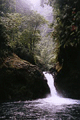Еще один водопад в глубине тропического леса